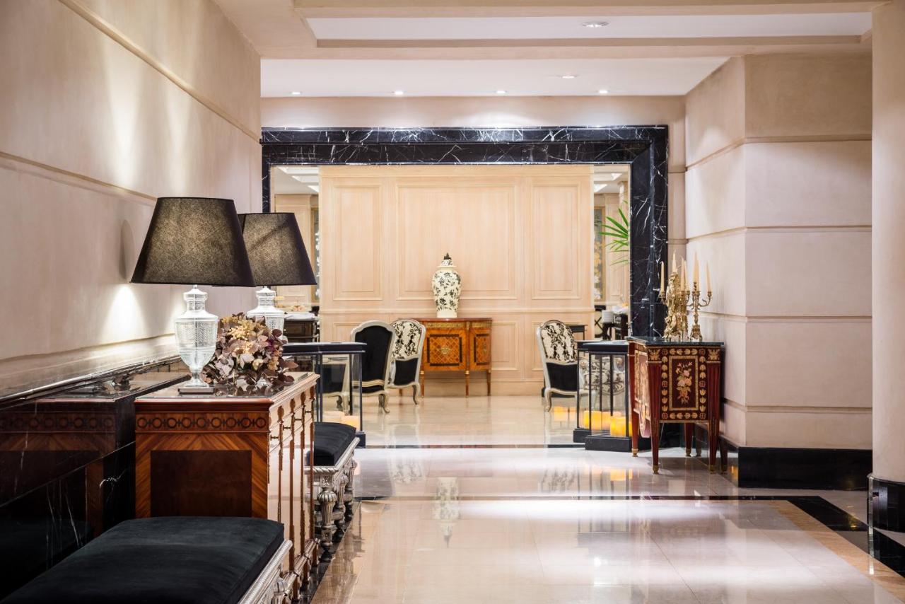 Hotel Diplomatic - Pasillo