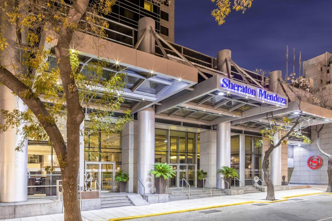 Sheraton Mendoza Hotel - Entrada